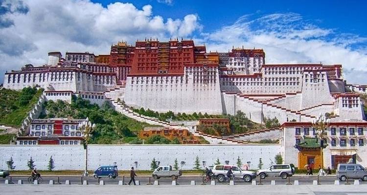 9 Day Lhasa City Essential Group Tour with Kathmandu Sightseeing - Liberty Holidays 5