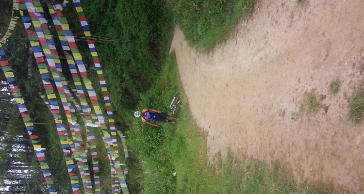Bicicleta de ruta por el valle de Katmandú - Mountain Ascend Treks Pvt. Ltd. 4