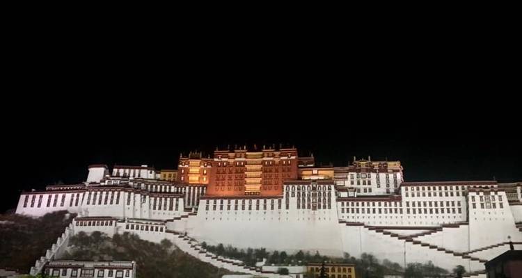 Circuit terrestre au Tibet avec EBC 8 jours - Adventure Himalayan Travels 10