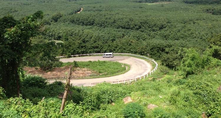 Circuit à vélo dans les hauts plateaux du centre 3 jours/3 nuits - Vietnam By Bike 3
