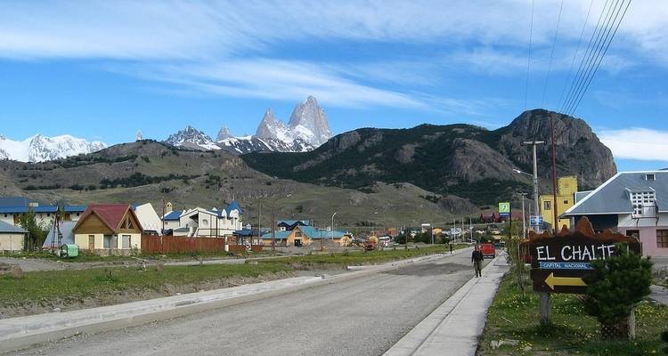 Patagonia: Torres Del Paine ‘O’ Trek & El Chaltén – 13 Days - Unu Raymi Expeditions 4