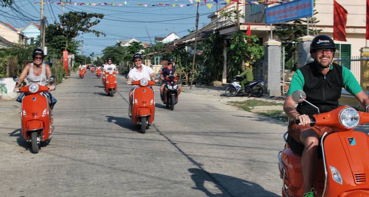 13 días El auténtico patrimonio de Vietnam y el pintoresco Puente de Oro - Hoi An Express 7