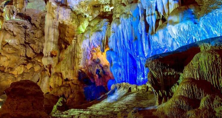 Highlight Vietnam 7 Days 6 Nights ( Hanoi, Halong bay and Ho Chi Minh City) - Asia Pacific Travel 6