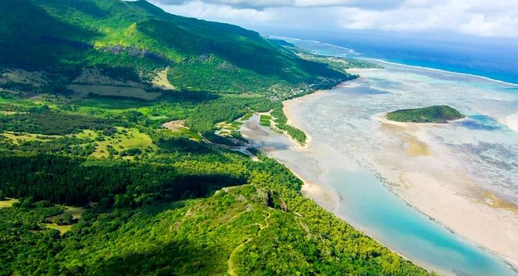 Expérience à l'île Maurice 10 jours- 9 nuits - Confort Plus - Across Africa Tours & Travel 1