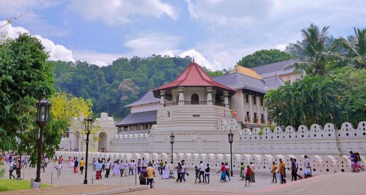 Le best- seller du Sri Lanka - Les merveilles du Sri Lanka - Swastik India Journeys 4