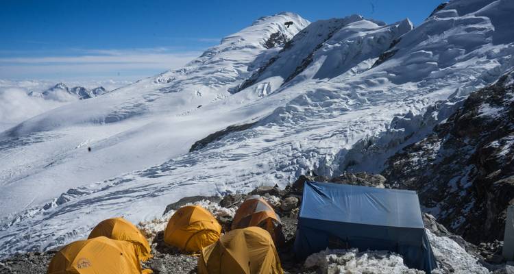 Vuelta a la cumbre del pico Mera en helicóptero 11 días - Sherpa Expedition & Trekking Pvt. Ltd. 4