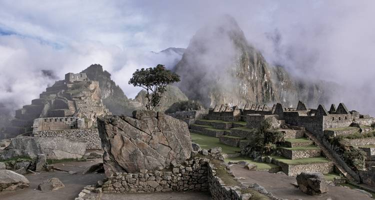 Caminata del valle de Lares a Machu Picchu - 4 días - Unu Raymi Expeditions 9