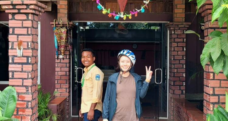 Angkor Sunrise Bike Tour & Surrounding of Archaeological Park - The Guide Cambodia Travel 7