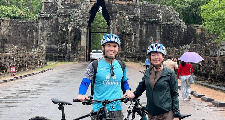 Angkor Sunrise Bike Tour & Surrounding of Archaeological Park - The Guide Cambodia Travel 2