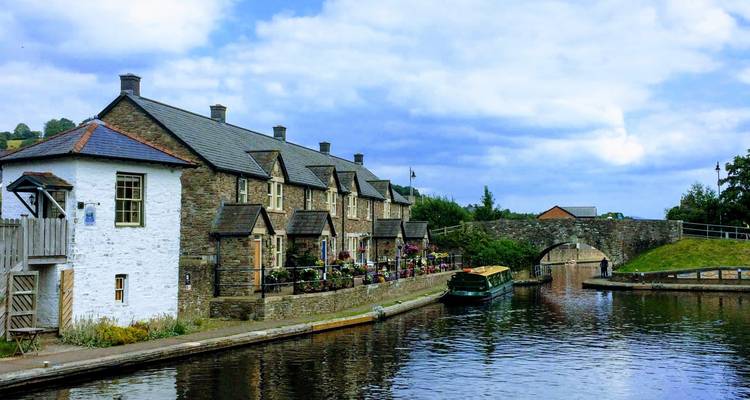 Country Roads of Wales, Devon & Cornwall (Classic, 2022, 11 Days) - Insight Vacations 2