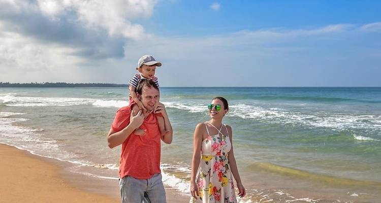 Circuitos turísticos por Sri Lanka 13 días, 12 noches con conductor privado, vehículo y alojamiento H/B - Lanka Safe Tours 3