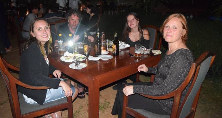 Circuit économique au Sri Lanka - 8 jours, 7 nuits avec chauffeur privé, véhicule et hébergement - H/B - Lanka Safe Tours 2