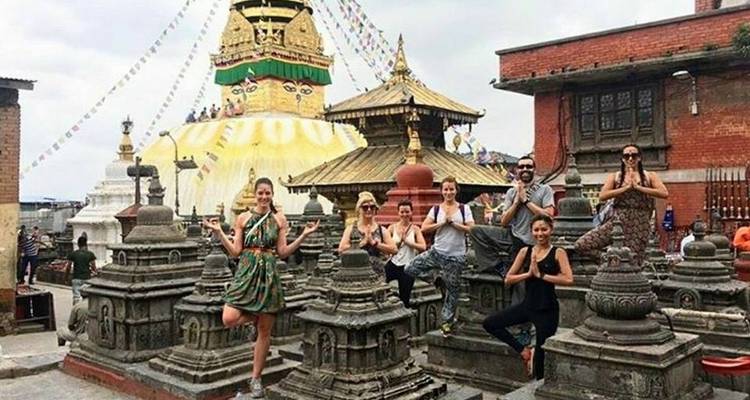 4 nuits et 5 jours de Trek, circuit, retraite de méditation et de yoga à Katmandou, Népal - The Tour Trek and Travel Nepal Pvt. Ltd 1