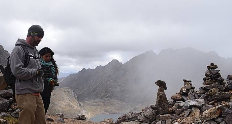 Trek & Climb: Nevado Veronica (5,893m) - Unu Raymi Expeditions 2