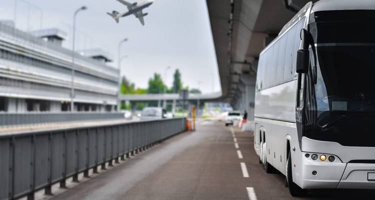 Windhoek Airport Shuttle - Motema Tours and Safaris 4