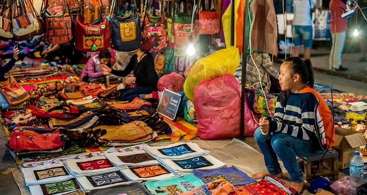Meilleur circuit sur mesure au Laos pour les familles, avec guide privé et départ quotidien - Agate Travel 7