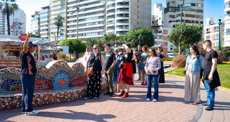 Explora las maravillas de Lima: circuito por la ciudad - Waman Adventures 7