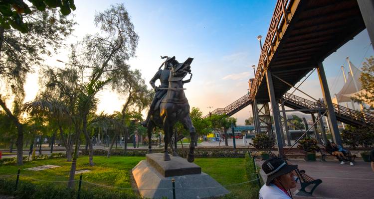 Explora las maravillas de Lima: circuito por la ciudad - Waman Adventures 8