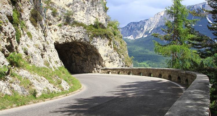 Cyclisme dans les majestueuses Dolomites - de Cortina à Bolzano - Classique autoguidé - BikesPlus Travel 6