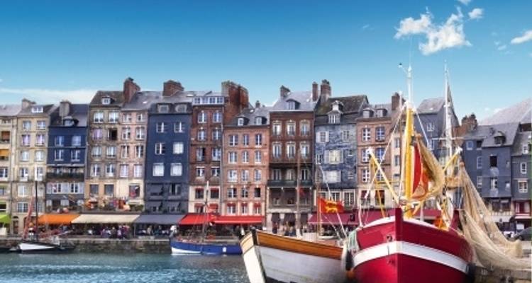 Parisian New Year on the Seine (port-to-port cruise) - CroisiEurope River Cruises 8