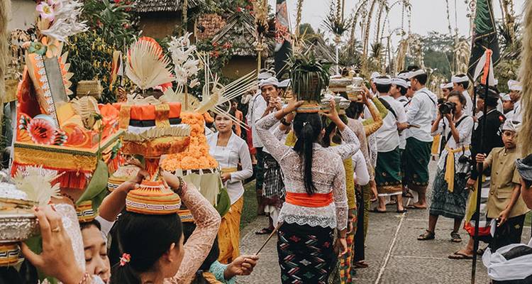Delve Deep: Bali & the Gili Islands - Topdeck 1