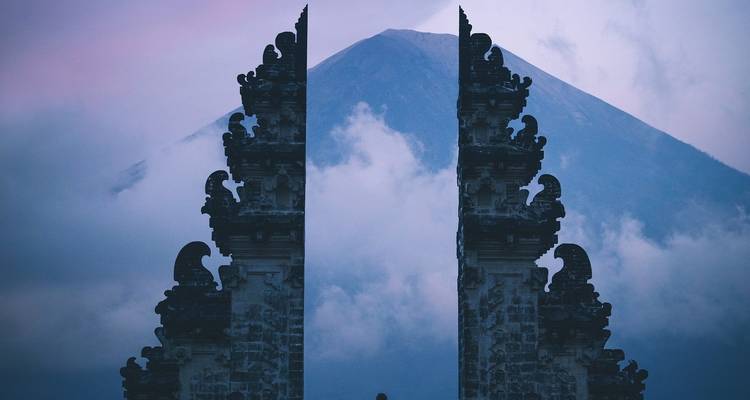 Delve Deep: Bali & the Gili Islands - Topdeck 3