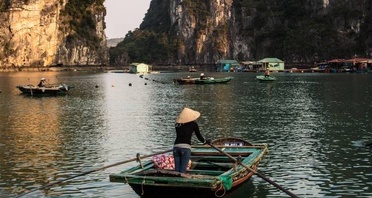 Explorador de Vietnam para adolescentes - 12 días - On The Go Tours 1