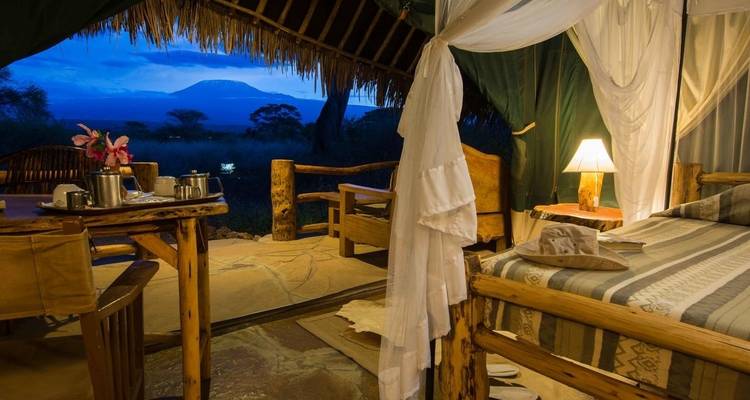 Safari de 6 días en lodge de lujo: Amboseli, Tsavo oeste, Tsavo este, Mombasa - Gracepatt Ecotours Kenya 4