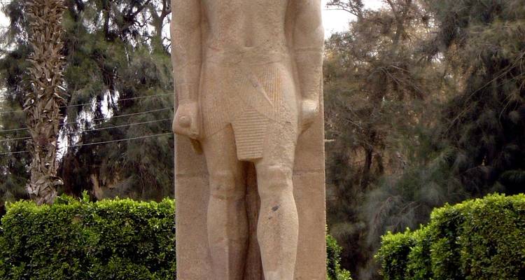 Inoubliable croisière de luxe 5* sur le Nil et les pyramides égyptiennes, Le Caire, Alexandrie, croisière sur le Nil et Abou Simbel avec avion (tout compris) 10 jours - Truly Egypt Tours 6