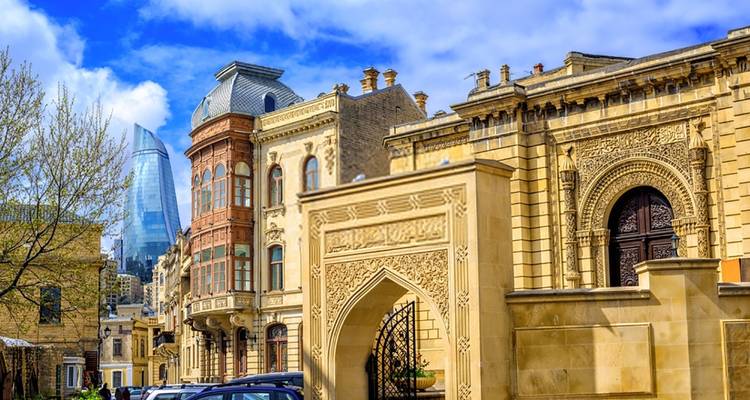 Circuit privé de 14 jours sur la Route de la Soie en Azerbaïdjan et en Ouzbékistan - Azerbaijan Guide 4