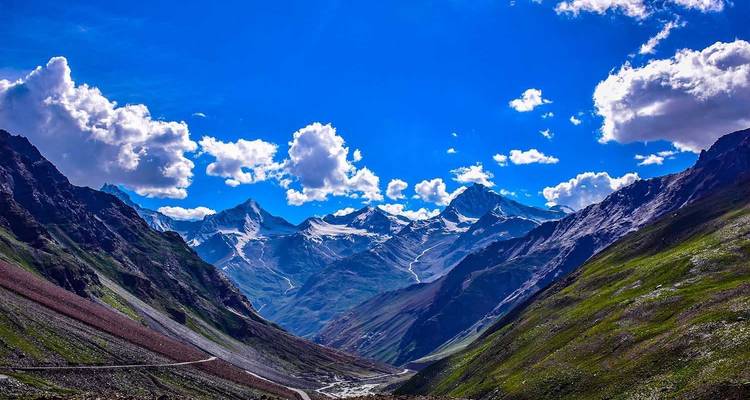 Circuit aventure de 11 jours dans le nord- est de l'Inde : Orchidées sauvages, vallées, jardins de thé et montagnes enneigées de Guwahati à Jorhat - IHCT Heritage & Adventure  Tours 2