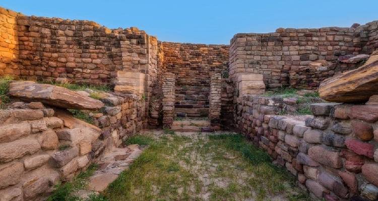 9-Day Archaeological Guided Tour of Western India from Ahmedabad - IHCT Heritage & Adventure  Tours 2