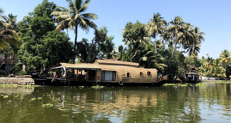 Tailor-Made Best Kerala Tour Package, Daily Depart & Private Car - Agate Travel 9
