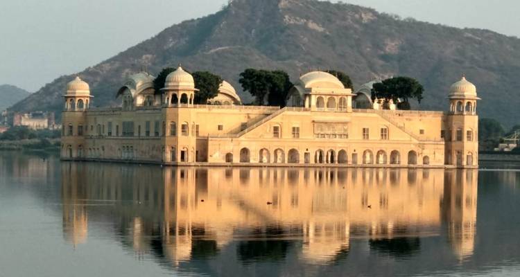 Circuito privado de un día Completo a Jaipur con Guía - Janu Private Tours 4