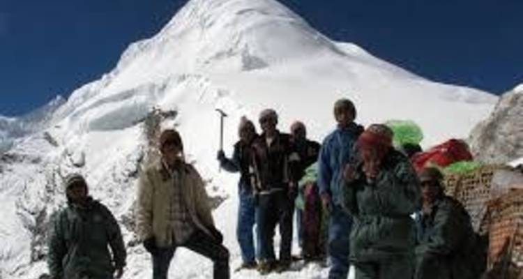 Tashi Lapcha Pass Trekking - Sherpa Expedition & Trekking Pvt. Ltd. 2
