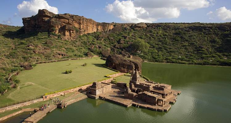Hubli to Badami & Hampi Heritage Odyssey - Agora Voyages OPC Pvt Ltd 8