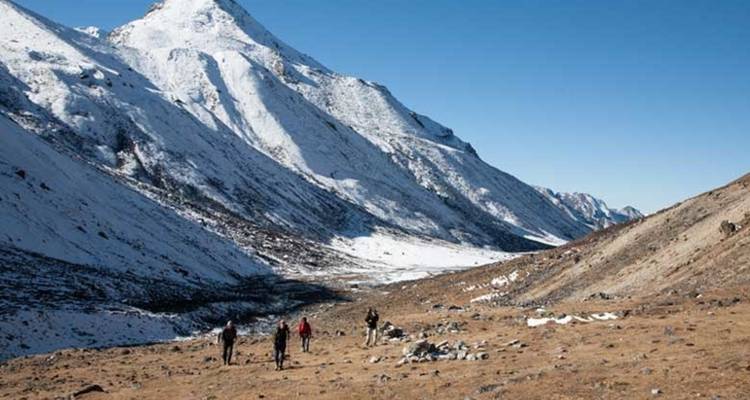 Caminata al campamento base norte de Kanchenjuna - Sherpa Expedition & Trekking Pvt. Ltd. 1