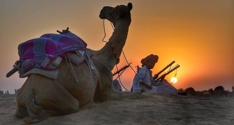 HISTORICAL India - 7 Days - Chauffeurs In India 10