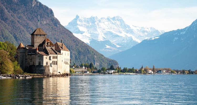 6-Day The Italian Lakes & Swiss Alps Explorer Small-Group Tour from Milan - Rabbie’s Small Group Tours 7