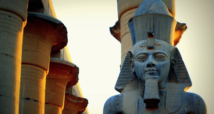 Vacaciones asequibles en Egipto: El Cairo - Luxor - Alejandría, Khan El Khalili 7 Días con vuelo /hotel/Guía - Egypt Direct Tours 9