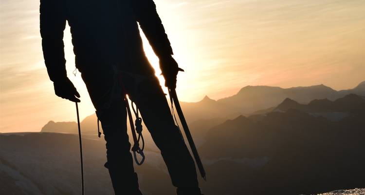 Excursionismo y escalada: Nevado Qampa - 2 días - Unu Raymi Expeditions 9