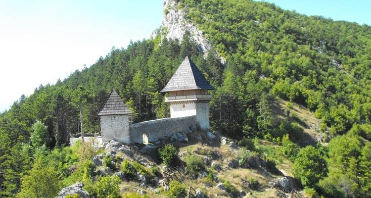 Ruta de 13 días por los castillos de los Balcanes. Visita 17 castillos y fortalezas en Hungría, Croacia y Bosnia. - Monterrasol Travel 7