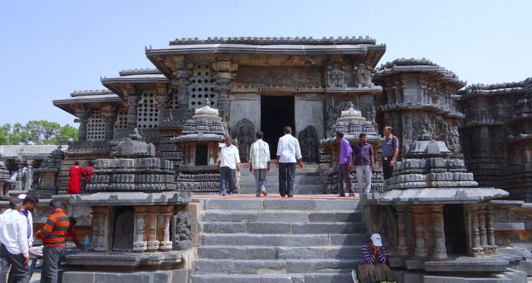Splendeurs de Hoysala : de Bangalore aux temples de Belur et Halebid - Agora Voyages OPC Pvt Ltd 2