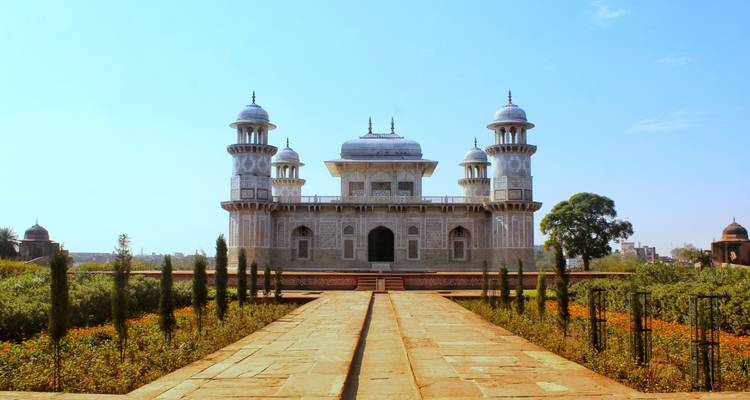 Taj Mahal Overnight Tour From Delhi By Car - Taj tour trips 8
