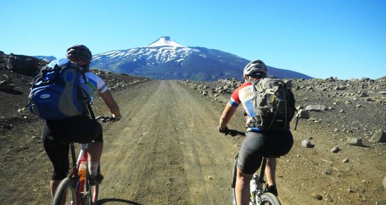 The Andes cross – Pichachen Pass, from Argentina to Chile - MTB Tours 7