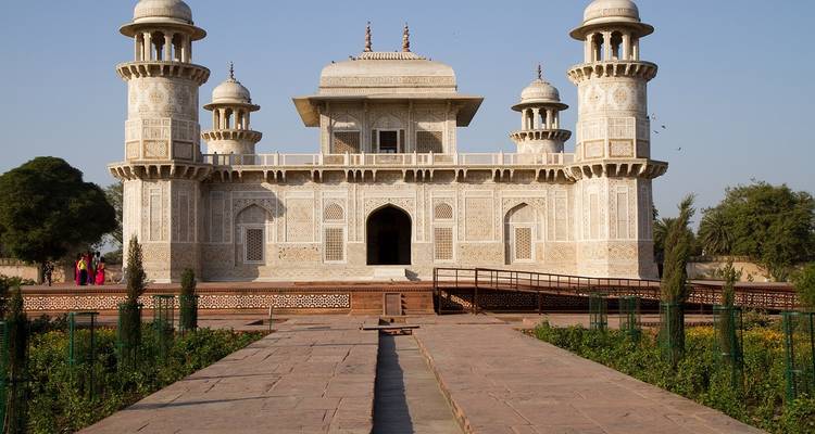 Tailor-Made Top India Family Tour, Daily Depart & Private Guide - Agate Travel 4