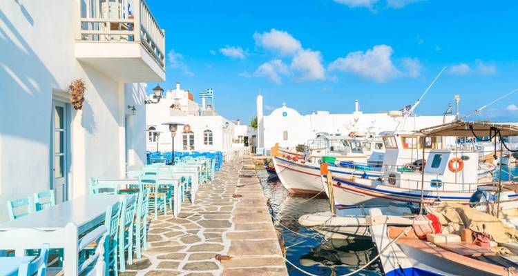 Ruta de 11 días por Santorini, Mykonos, Paros y Naxos: un circuito de isla en isla griega - Private Tours Greece 1