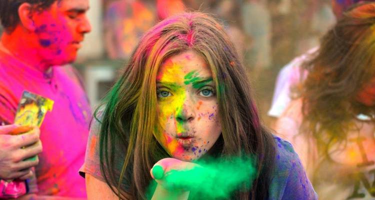 Limited Offer : Color Festival Celebration with Golden Triangle - Ghum India Ghum 2