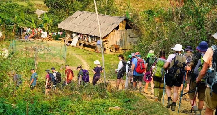 Ba Be National Park trekking & kayaking 3 days 2 nights - Mr Linh's Adventures 3