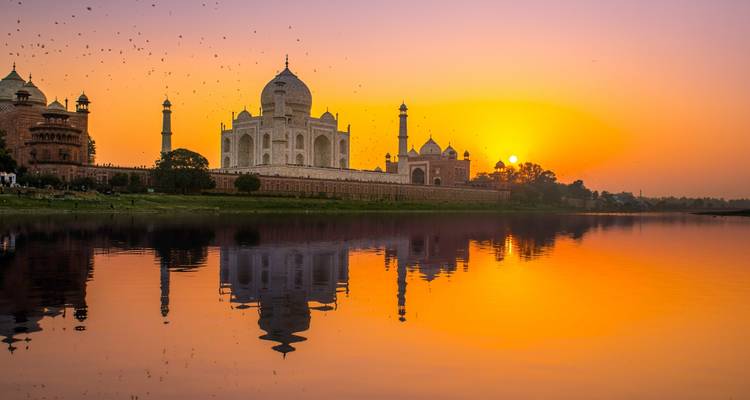From Delhi: Taj Mahal Sunrise Private Day Trip with Fatehpur Sikri - Travel Creators Of India 8